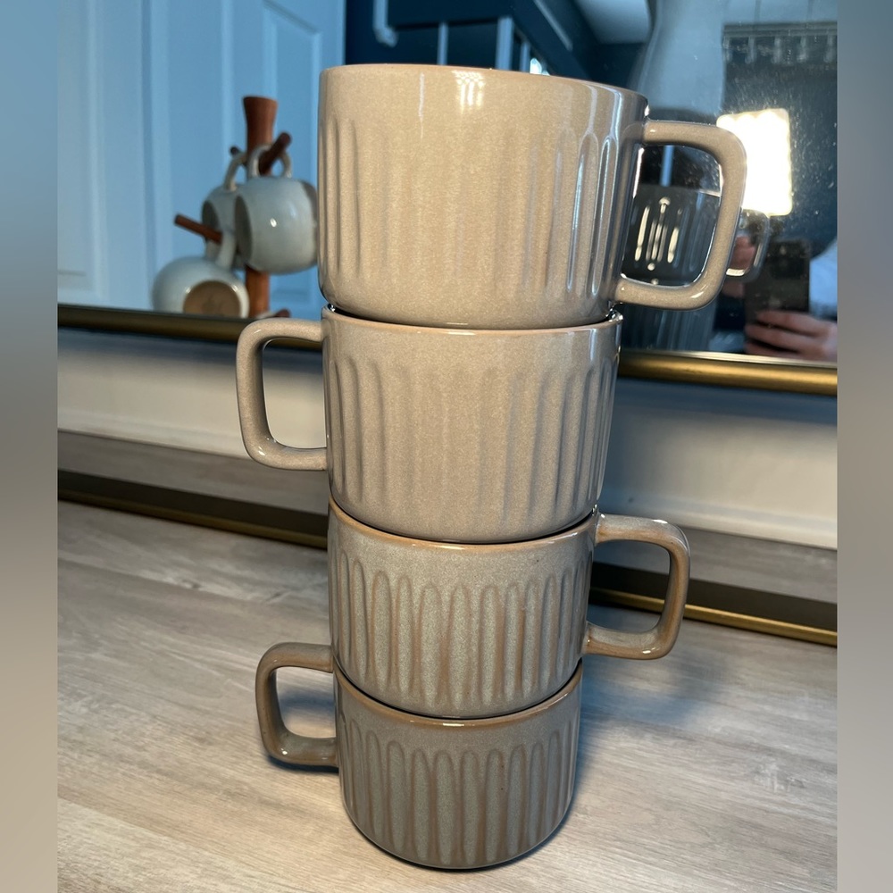 Hearth & Hand Magnolia- 4 mugs